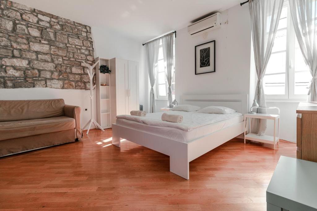 Apartments Artemus Music Piran Luaran gambar