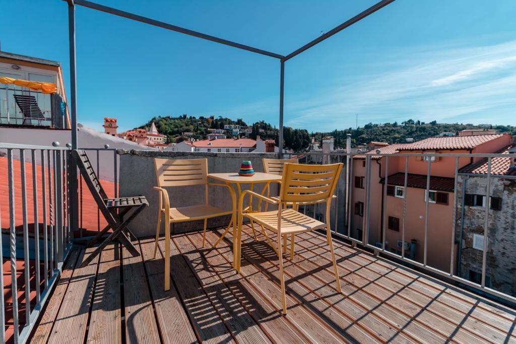 Apartments Artemus Music Piran Luaran gambar