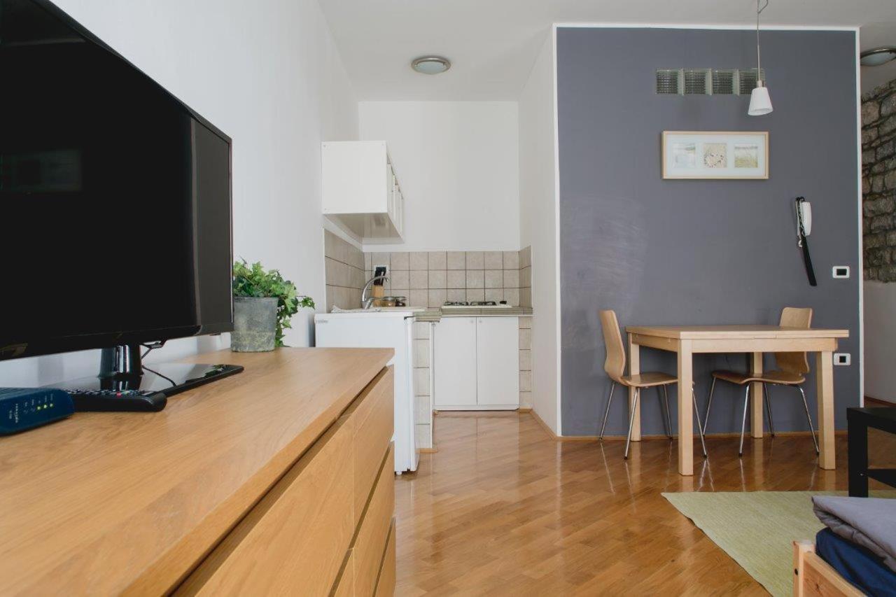 Apartments Artemus Music Piran Luaran gambar